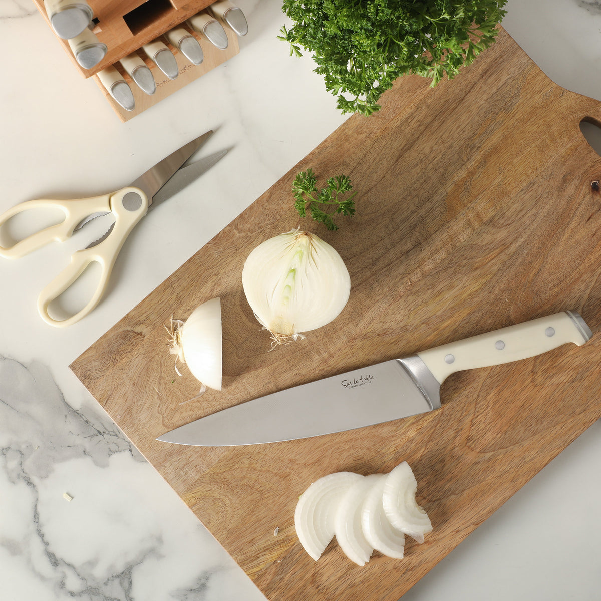 Sur La Table Kitchen Essentials 14 Piece Cutlery Set, German Steel Forged Knives, Beech Wood Block, Chef, Santoku, Bread, Steak Knives, Shears & Sharpener - Blue