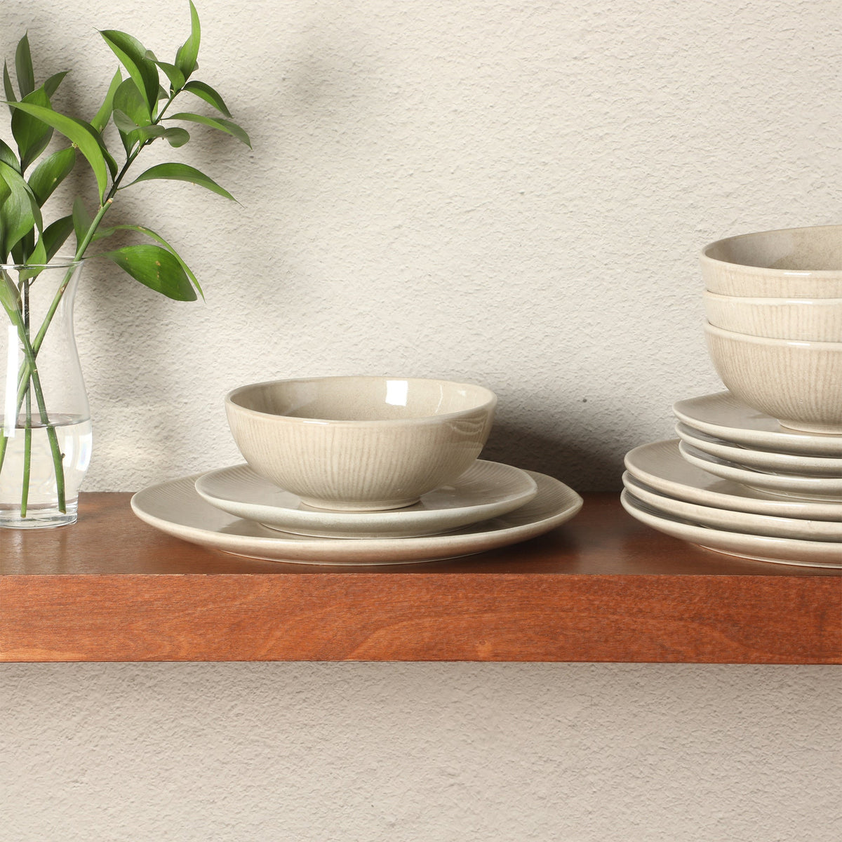 Gibson Elite Sandy Pines Stoneware Plates and Bowls Set - 12 Piece Reactive Glaze Dinnerware Set - Service for 4 - Dishwasher and Microwave Safe