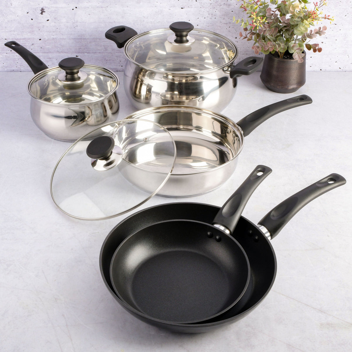 Gibson Home 95 Piece Kitchen in a Box Pots and Pans Cookware, Plates and Bowls Dinnerware, Cutlery Knife Block, Flatware Utensils, Tools & Gadgets, Storage, Glasses Set
