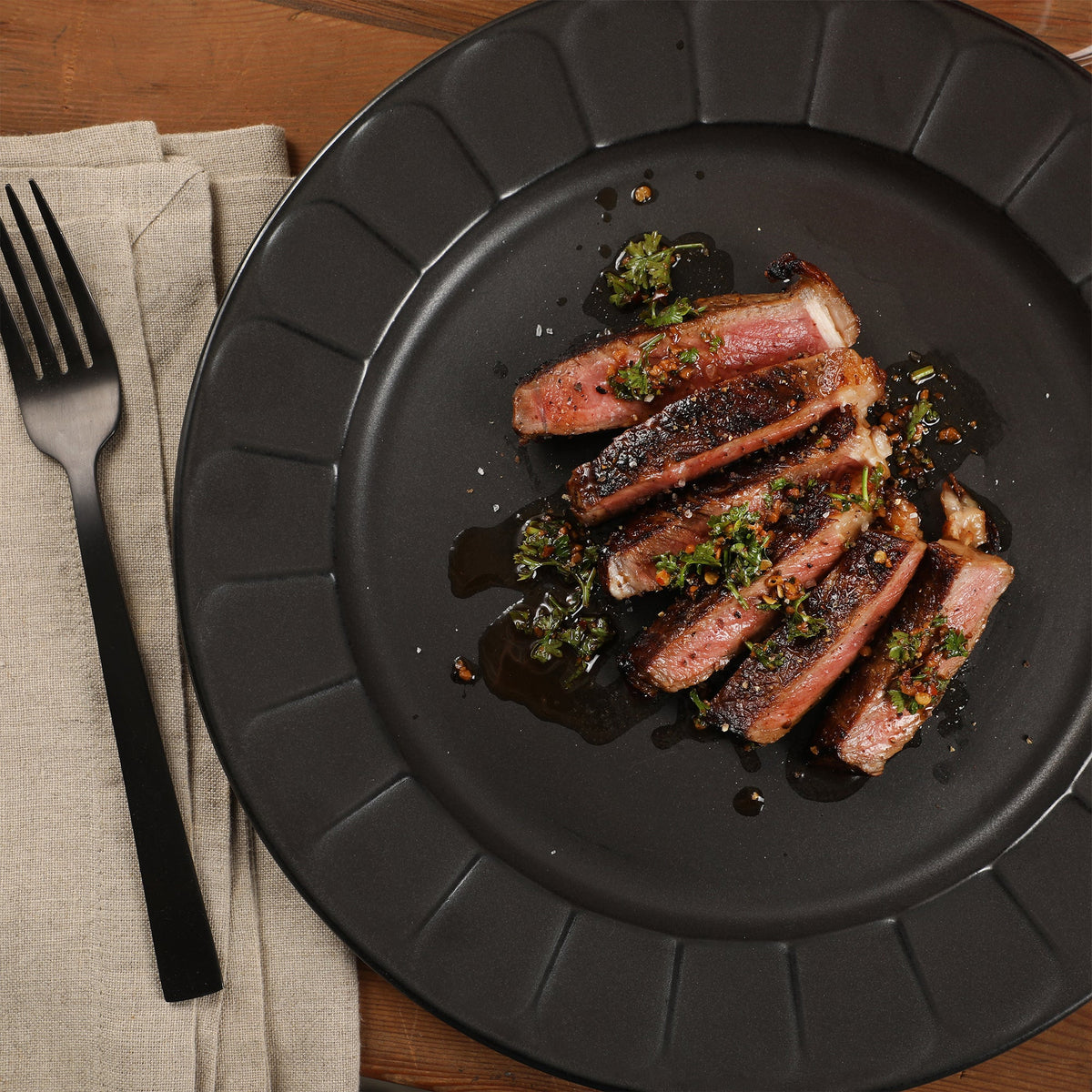 Gibson Elite Winchester Way 12-Piece Embossed Stoneware Dinnerware Set – Reactive Matte Glaze, Durable Lightweight-Tech Plates & Bowls, Everyday Dish Set, Microwave & Dishwasher Safe – Off-White