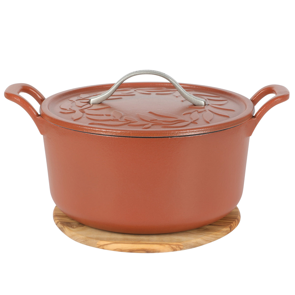Bloomhouse 7 Qt Cast Iron Dutch Oven W/ Embossed Lid, European Enamel, & Olive Wood Trivet