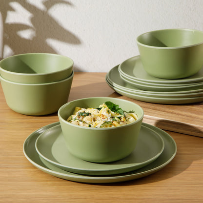 Gibson Home Fairhope 12 Piece Melamine Dinnerware Set - Matte Green
