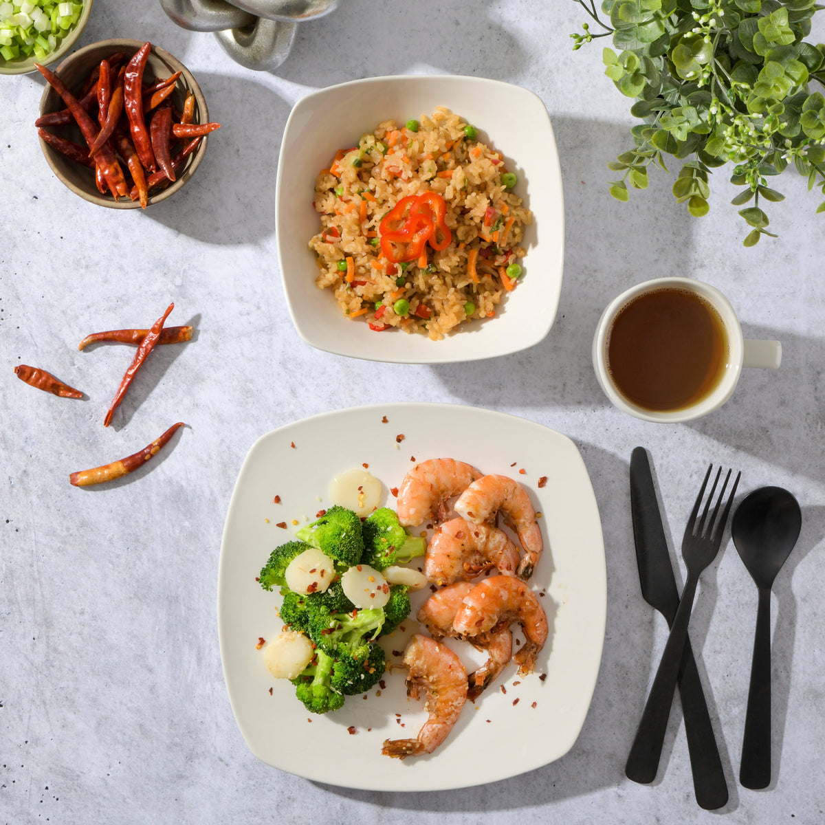 Gibson Home Zen Buffet (Service for 8) 24 Piece Plates and Bowls Porcelain Solid Color Dishes  Ceramic Dinnerware Set - White