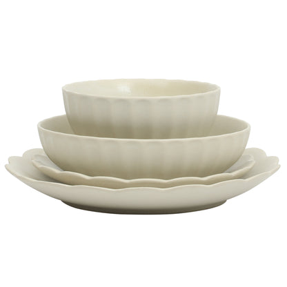 Gibson Elite Malibu Shore 16 Piece Scallop Stoneware Reactive Glaze (Service for 4) Ceramic Plates and Bowls Dinnerware Set