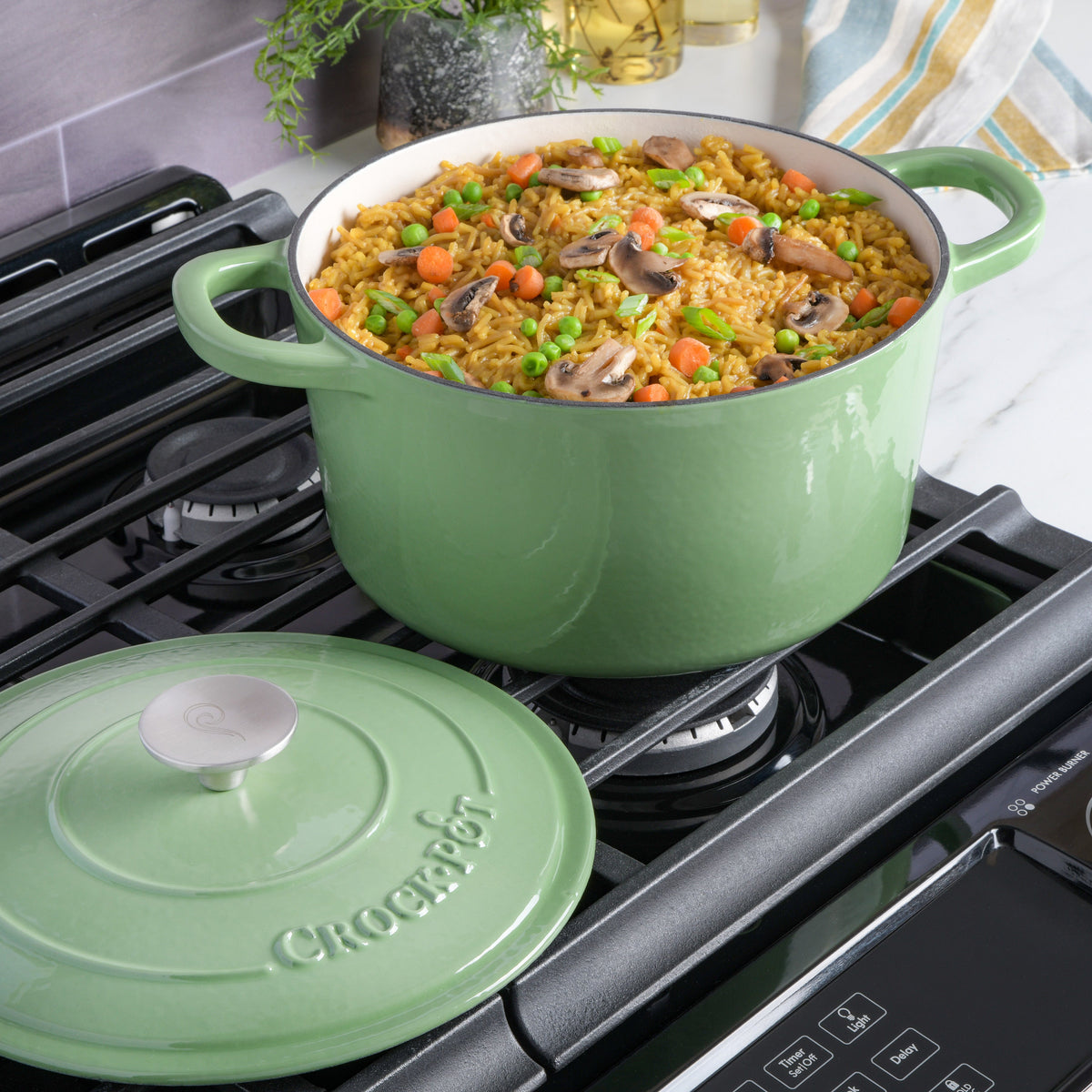 Crock Pot Artisan 5-Quart Enameled Cast Iron Dutch Oven